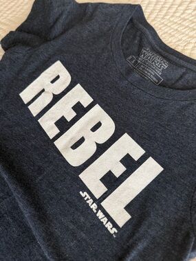 Star Wars Women’s 'Rebel' Navy Blue Graphic Tee